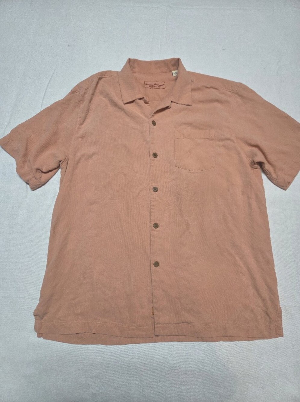 Tommy Bahama Men's Short-Sleeve Button-Up Shirt in Dusty Salmon